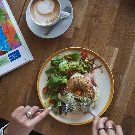 アパート Apartamenty-wroc Park